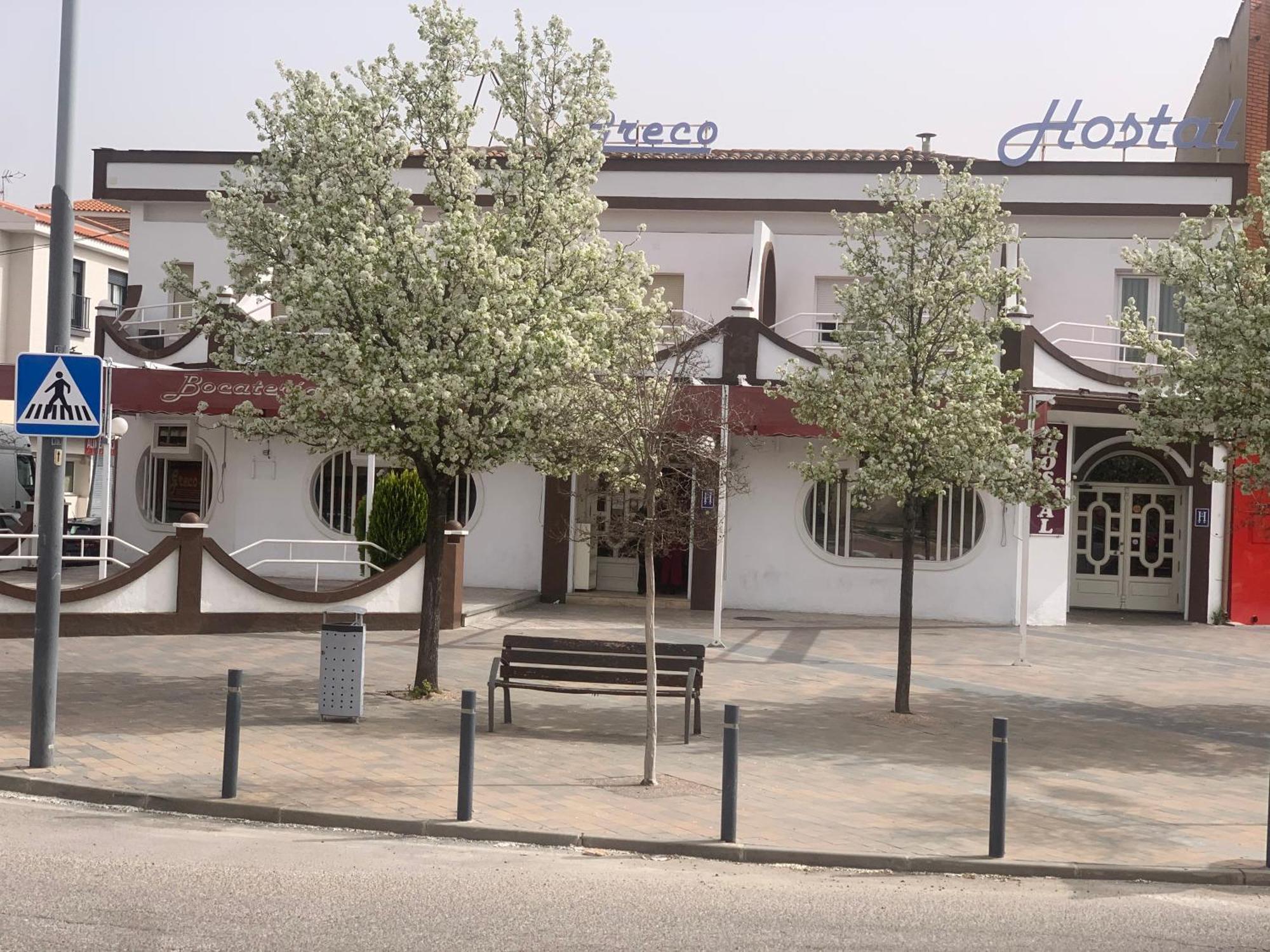 Hostal-Cafe Gutgreco Sonseca Εξωτερικό φωτογραφία